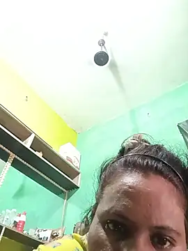 chandinisharma online show from August 3, 2026, 9:26 am