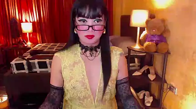 Snapshot of BigCockJewel chatting on March 20, 2025, 12:11 pm BigCockJewel online show from March 20, 2025, 12:11 pm