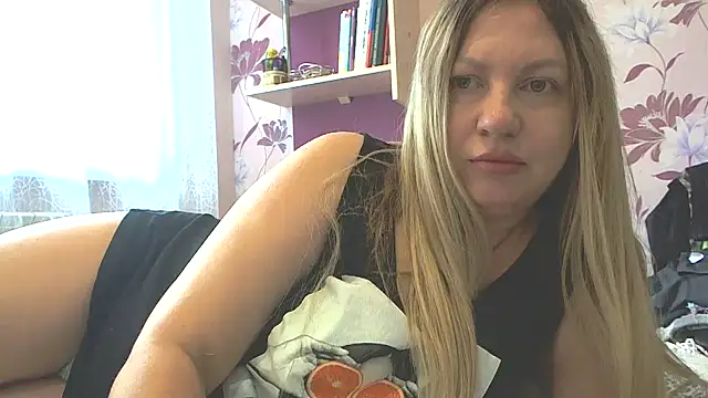 Snapshot of AmandaSexyHotAss20 chatting on July 25, 2026, 9:39 am AmandaSexyHotAss20 online show from July 25, 2026, 9:39 am