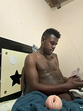 Snapshot of Gael_Dian chatting on July 24, 2026, 9:44 pm Gael Dian online show from July 24, 2026, 9:44 pm