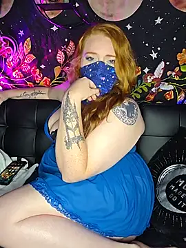 Snapshot of VibeFox chatting on August 1, 2026, 3:04 am VibeFox online show from August 1, 2026, 3:04 am