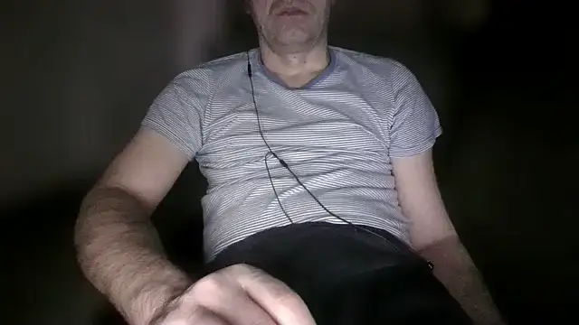 Snapshot of trebor600 chatting on February 12, 2025, 5:37 pm trebor600 online show from February 12, 2025, 5:37 pm