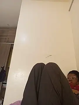 Snapshot of Mitchysxy001 chatting on July 24, 2026, 9:44 pm Mitchysxy001 online show from July 24, 2026, 9:44 pm