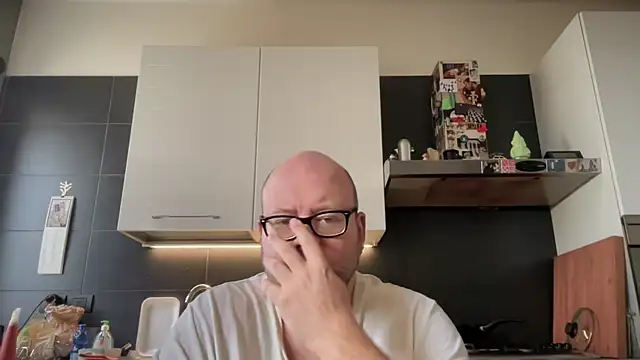 Snapshot of theitalianbear chatting on October 1, 2025, 9:58 am theitalianbear online show from October 1, 2025, 9:58 am