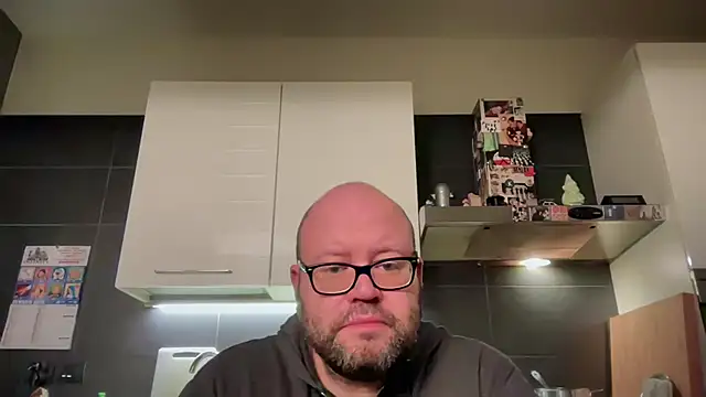 Snapshot of theitalianbear chatting on January 11, 2026, 12:06 am theitalianbear online show from January 11, 2026, 12:06 am