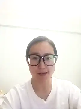 Snapshot of chenmu00 chatting on August 1, 2026, 11:52 am chenmu00 online show from August 1, 2026, 11:52 am