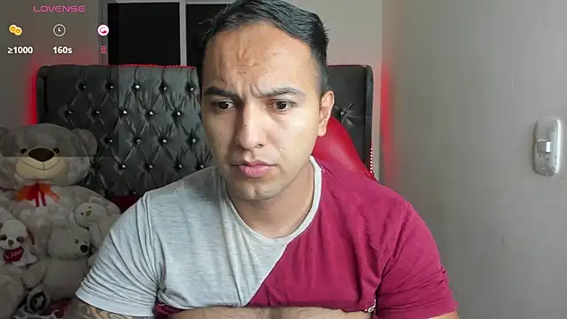 mrloganfuck1 online show from May 1, 2026, 5:45 am