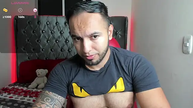 Snapshot of mrloganfuck1 chatting on June 20, 2026, 6:07 am mrloganfuck1 online show from June 20, 2026, 6:07 am