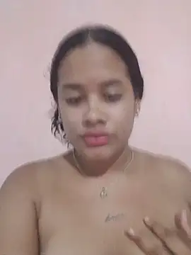 lilihot12 online show from July 28, 2026, 9:58 pm