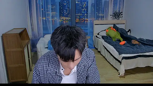 Snapshot of xiaoyang-FF chatting on July 31, 2026, 5:54 pm xiaoyang-FF online show from July 31, 2026, 5:54 pm