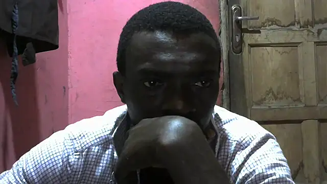 Snapshot of blakkvirus chatting on September 18, 2025, 12:35 am blakkvirus online show from September 18, 2025, 12:35 am