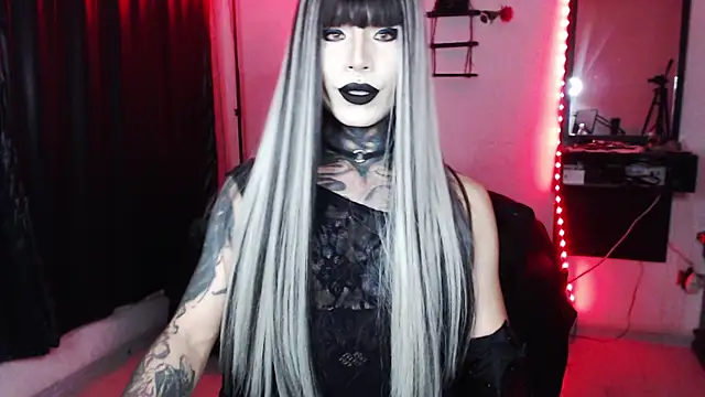 Snapshot of april_simons2 chatting on January 19, 2026, 1:20 am april simons2 online show from January 19, 2026, 1:20 am