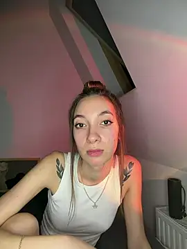 Snapshot of shadow_bloom_24 chatting on July 31, 2026, 9:01 pm shadow bloom 24 online show from July 31, 2026, 9:01 pm