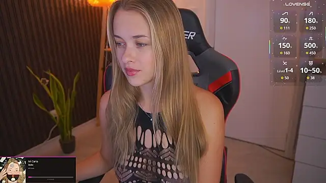 Snapshot of DanikaDillan chatting on February 28, 2026, 1:27 am DanikaDillan online show from February 28, 2026, 1:27 am