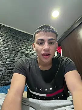 Snapshot of baby_dan chatting on August 1, 2026, 12:30 am baby dan online show from August 1, 2026, 12:30 am
