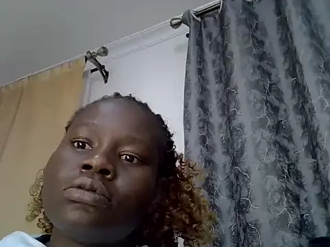 Snapshot of SexyNicole17 chatting on August 1, 2026, 7:12 pm SexyNicole17 online show from August 1, 2026, 7:12 pm