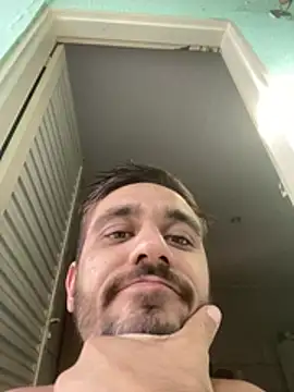 Snapshot of Amador_df chatting on August 2, 2026, 7:22 pm Amador df online show from August 2, 2026, 7:22 pm