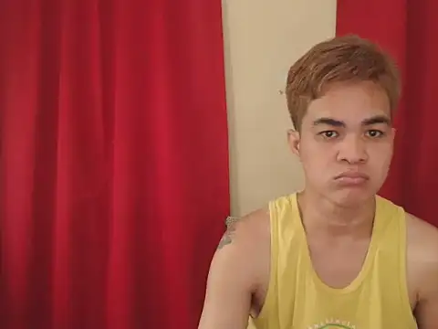 Snapshot of mike_jm chatting on October 9, 2025, 4:46 am mike jm online show from October 9, 2025, 4:46 am