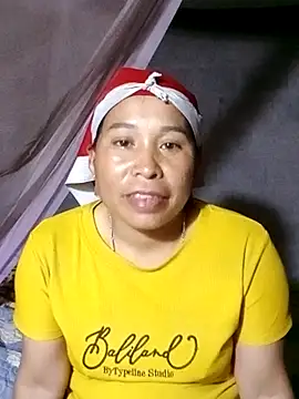 Snapshot of nami-2k chatting on August 3, 2026, 2:08 am nami-2k online show from August 3, 2026, 2:08 am