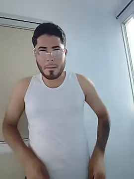 andrew assxxx online show from August 2, 2026, 11:02 pm