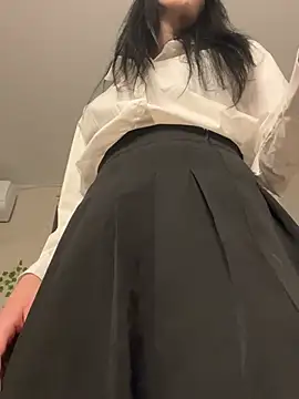 Naughty bitch1 online show from August 7, 2026, 10:27 pm