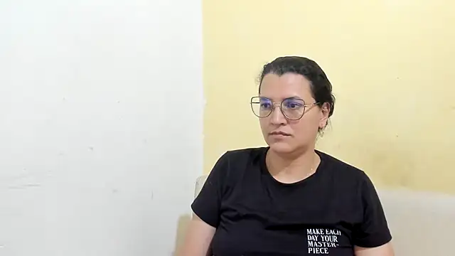 MARILYN GARCIA online show from February 7, 2026, 9:23 pm