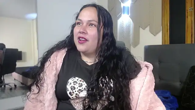 Paloma a online show from August 9, 2026, 2:52 am