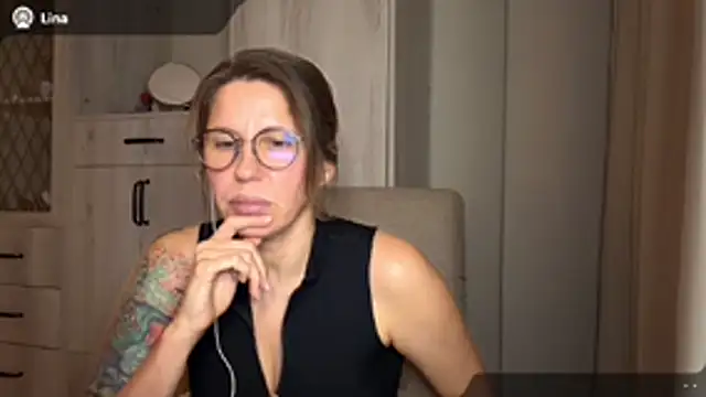 Snapshot of AmieXBunny chatting on August 7, 2026, 4:13 pm AmieXBunny online show from August 7, 2026, 4:13 pm