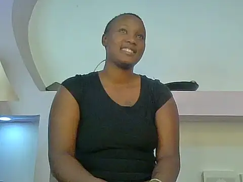 Snapshot of Sexxy_leen chatting on August 6, 2026, 10:16 pm Sexxy leen online show from August 6, 2026, 10:16 pm