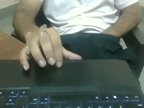Snapshot of HiAlpha200903 chatting on August 7, 2026, 2:56 pm HiAlpha200903 online show from August 7, 2026, 2:56 pm