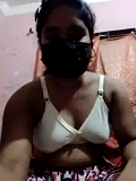 Snapshot of nadia_ahmed chatting on August 8, 2026, 3:41 pm nadia ahmed online show from August 8, 2026, 3:41 pm