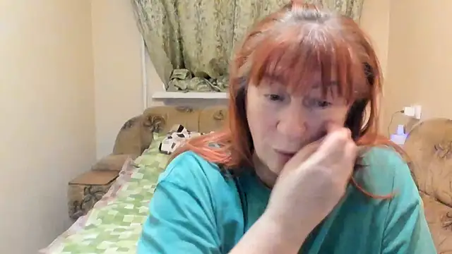 Snapshot of JUNOOO chatting on December 2, 2025, 9:27 pm JUNOOO online show from December 2, 2025, 9:27 pm