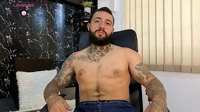 Snapshot of Mister_venom1 chatting on August 9, 2026, 8:48 pm Mister venom1 online show from August 9, 2026, 8:48 pm
