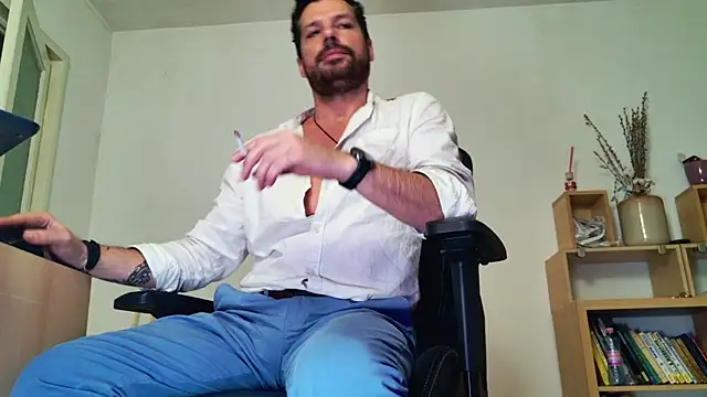 Snapshot of ChrisKox chatting on April 29, 2026, 6:25 pm ChrisKox online show from April 29, 2026, 6:25 pm