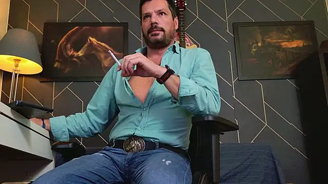 ChrisKox online show from November 5, 2025, 5:38 pm