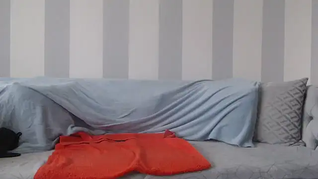 Snapshot of BootyLola chatting on October 4, 2025, 10:28 am BootyLola online show from October 4, 2025, 10:28 am