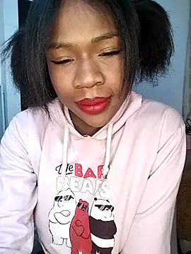 Snapshot of angel_allis chatting on October 11, 2025, 5:41 am angel allis online show from October 11, 2025, 5:41 am