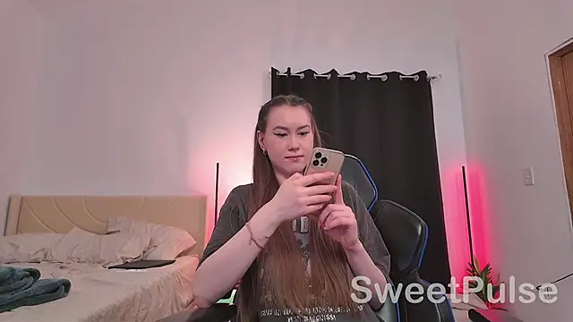 SweetPulse online show from September 24, 2025, 8:59 pm