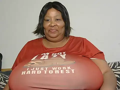 Snapshot of nancy111 chatting on February 21, 2026, 1:35 pm nancy111 online show from February 21, 2026, 1:35 pm