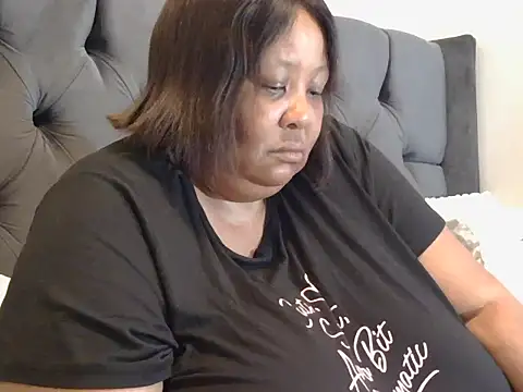 Snapshot of nancy111 chatting on November 18, 2025, 3:37 pm nancy111 online show from November 18, 2025, 3:37 pm