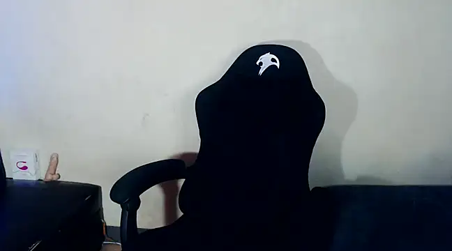 Snapshot of MistressBangs chatting on January 5, 2025, 2:08 pm MistressBangs online show from January 5, 2025, 2:08 pm