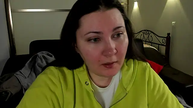 Snapshot of MarySwon chatting on March 7, 2025, 5:38 pm MarySwon online show from March 7, 2025, 5:38 pm