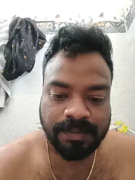 Snapshot of mikki1355 chatting on December 4, 2025, 2:54 am mikki1355 online show from December 4, 2025, 2:54 am