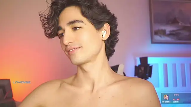 AlanDeNavarre online show from March 3, 2025, 1:07 am