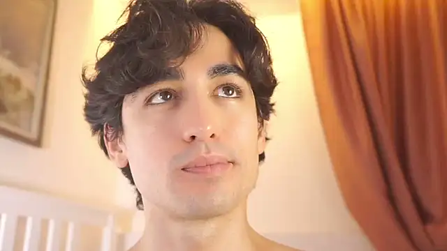 AlanDeNavarre online show from February 11, 2025, 12:06 am