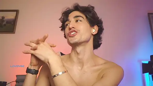 AlanDeNavarre online show from March 5, 2025, 10:21 pm