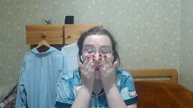 Snapshot of Smart_Rose chatting on October 31, 2025, 11:00 pm Smart Rose online show from October 31, 2025, 11:00 pm