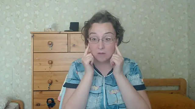 Snapshot of Smart_Rose chatting on July 9, 2026, 1:10 pm Smart Rose online show from July 9, 2026, 1:10 pm
