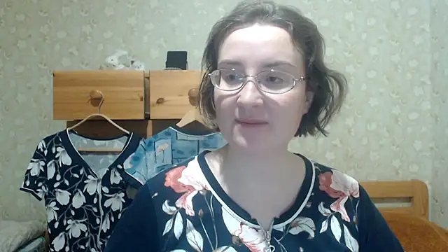 Smart Rose online show from March 22, 2026, 6:20 pm