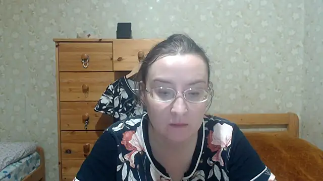 Snapshot of Smart_Rose chatting on November 15, 2025, 4:00 pm Smart Rose online show from November 15, 2025, 4:00 pm